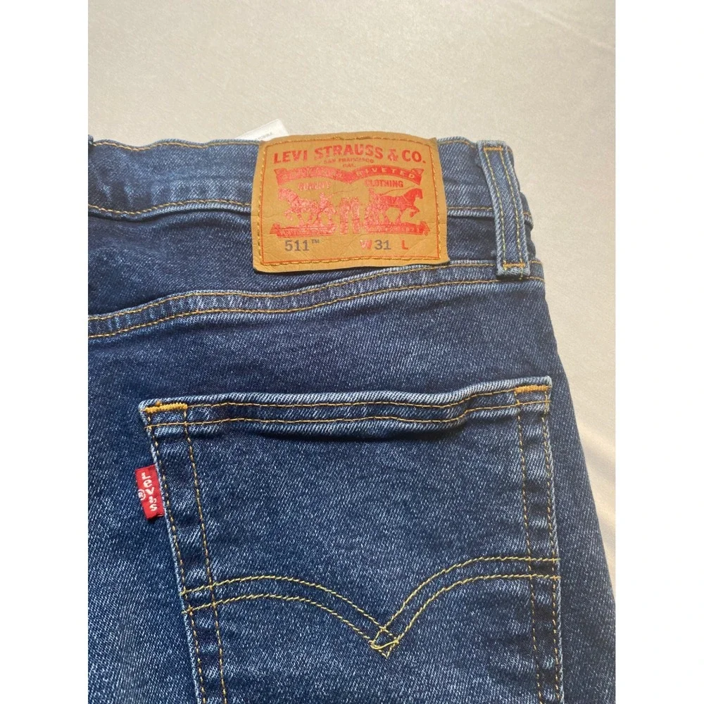 Levis 511 Slim Fit Denim Shorts Mens 31 Dark Wash Cut Off Raw Hem 36555-0326